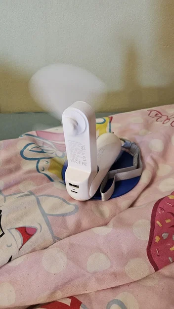 Đế giữ quạt cầm tay JisuLife Handheld Fan 8 Plus vững chãi - Image 1