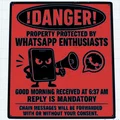 Bảng hiệu trang trí độc đáo cho tín đồ nghiện WhatsApp - Thumbnail 1