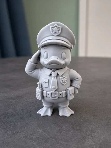 Mô hình chú vịt cảnh sát Officer Quackers - Image 3