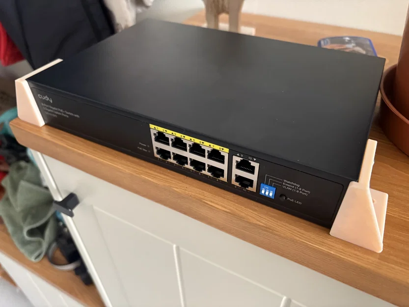 Giá treo tường cho Cudy GS1010PE POE Switch - Image 2