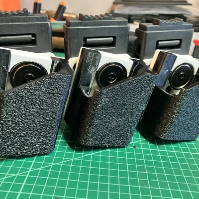 MagDock Mini Magazine Pouch (V1) - Bao đựng băng đạn nam châm