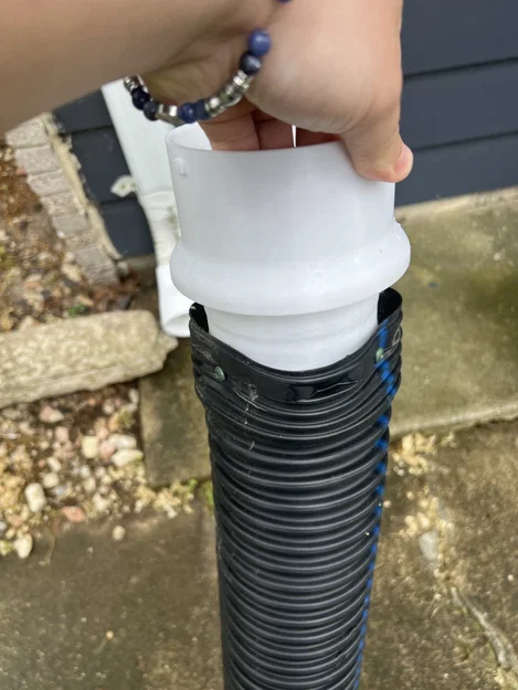 Bộ chuyển đổi tùy chỉnh từ máng xối sang ống thoát nước HDPE - Image 1