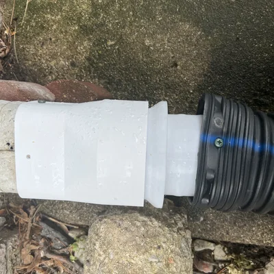 Bộ chuyển đổi tùy chỉnh từ máng xối sang ống thoát nước HDPE
