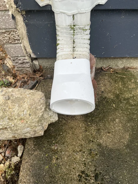 Bộ chuyển đổi tùy chỉnh từ máng xối sang ống thoát nước HDPE - Image 3