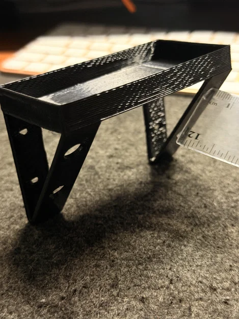 Giá treo tường 3D cho máy đo chất lượng không khí Hotkrem - Image 1