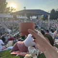 Đế giữ cốc cho khu vực sân khấu dốc tại Denver Botanic Gardens - Thumbnail 1
