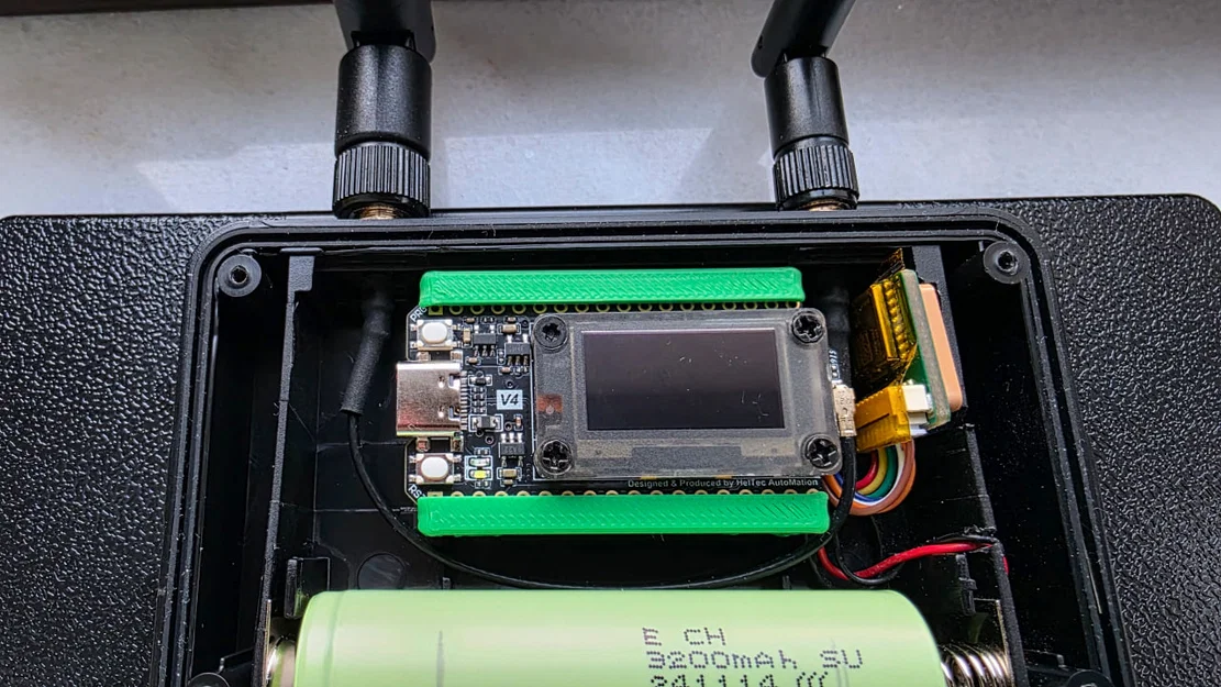 Giá đỡ mạch cho Heltec WiFi LoRa 32 v3 / v4 - Image 3