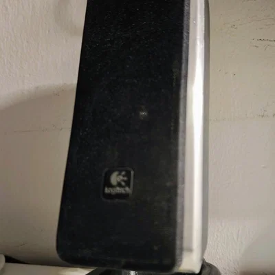 Chân đế loa Logitech Z3 (Speaker stand)