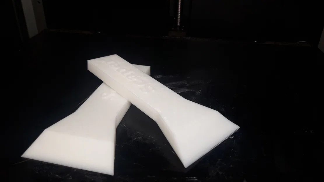 Dụng cụ cạo bàn in 3D (Scraper) tự in tiện lợi và an toàn - Image 1