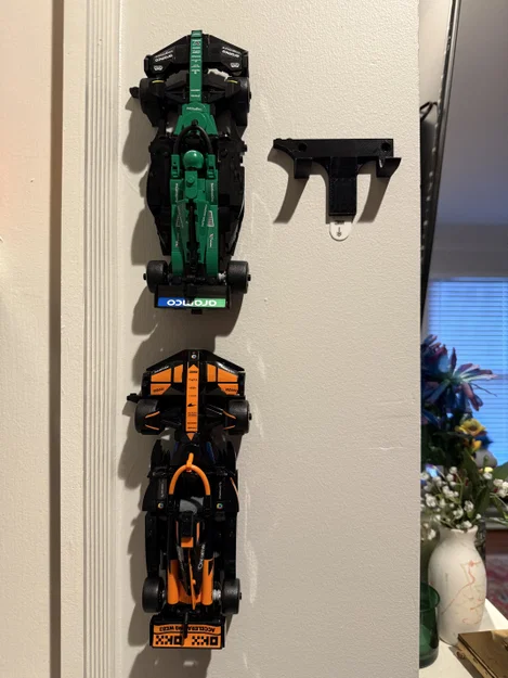 Giá treo tường cho LEGO Speed Champions (Sử dụng vít hoặc Command Strips) - Image 1