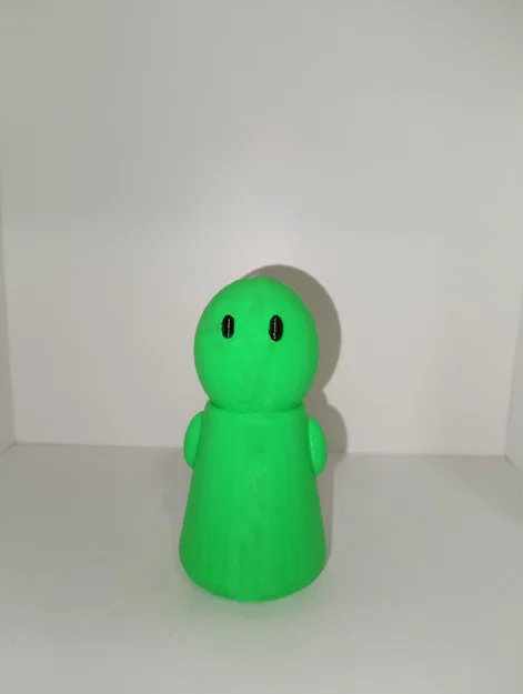 Mô hình người ngoài hành tinh Low Poly trang trí bàn làm việc - Image 1