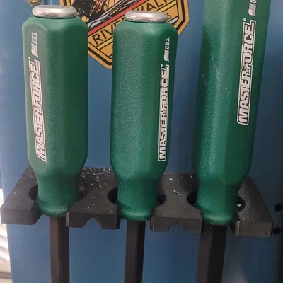 Giá treo xà beng (Prybar Holder)