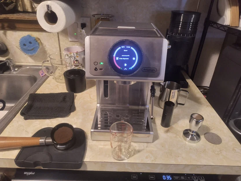 Ngàm gắn màn hình LilyGo T-RGB 2.1” cho máy pha cà phê Delonghi ECP - Image 1