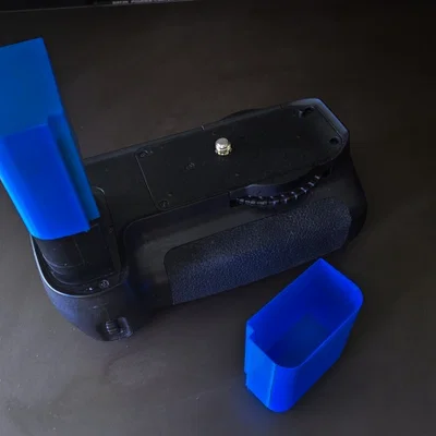 Nắp bảo vệ chân tiếp xúc cho Battery Grip Nikon MK-D80/D90