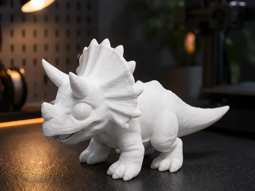 Mô hình khủng long Triceratops Chibi dễ thương – Chất lượng in chi tiết - Image 1