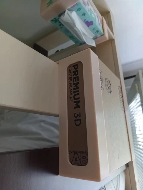 Giá đỡ hộp carton đựng sợi nhựa filament - Image 1