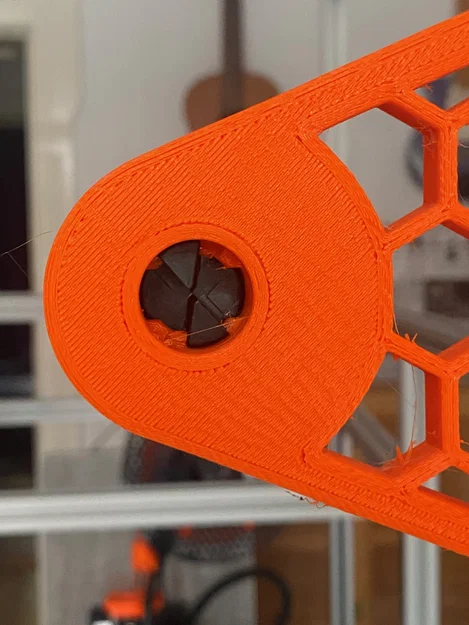 Bộ chuyển đổi giá đỡ cuộn chỉ Prusa MK3 cho khung nhôm - thiết kế lỗ tổ ong - Image 3