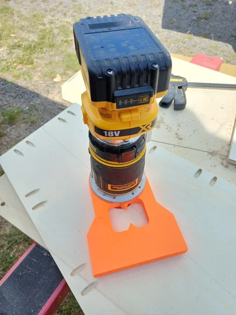 Bộ chuyển đổi DeWalt DCW600 để chạy trên ray dẫn hướng DWS5022 - Image 3
