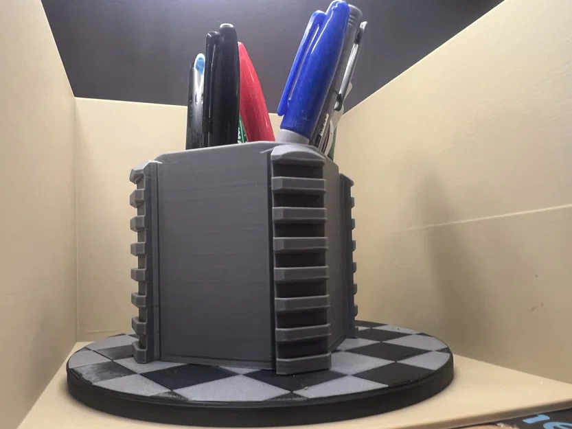 Ống cắm bút Quadrail - Image 1