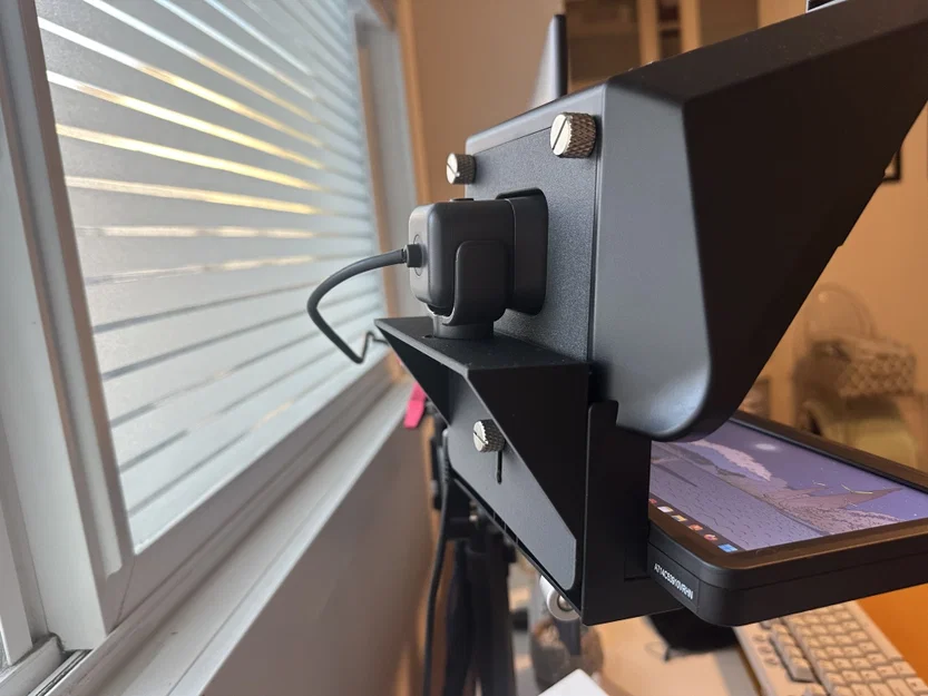 Giá đỡ chữ L Elgato Prompter cho Logitech StreamCam - Image 1