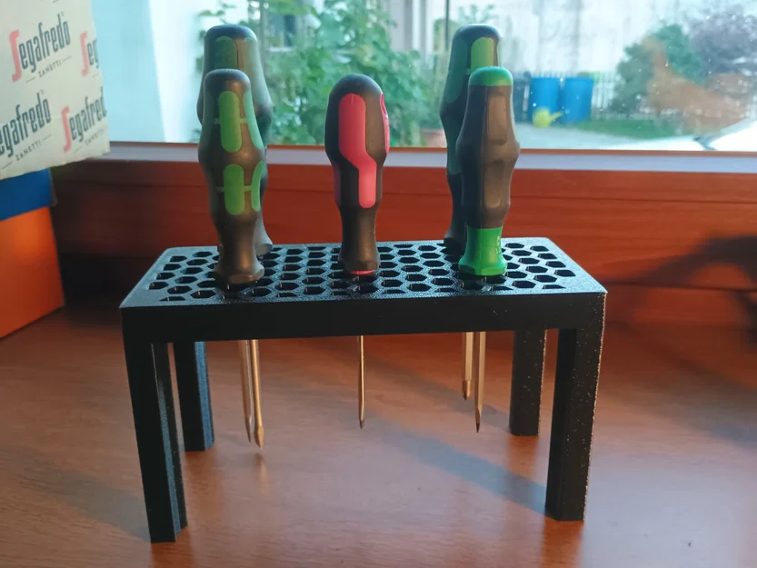 Khay đựng tua vít để bàn dạng tổ ong tinh gọn và tiện lợi - Image 3
