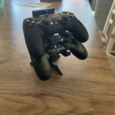 Giá đỡ tay cầm chơi game 2 vị trí gọn gàng cho PlayStation và Xbox