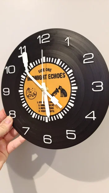Đồng hồ trang trí phong cách đĩa than (Vinyl clock) - Image 2