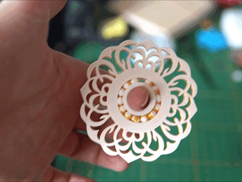 Con quay Fidget Valkyrie - Image 1