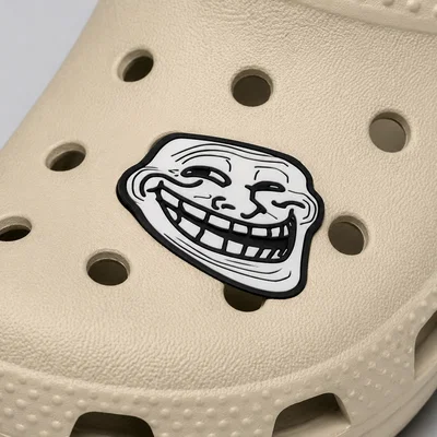 Nút Gắn Dép Crocs Hình Meme TrollFace