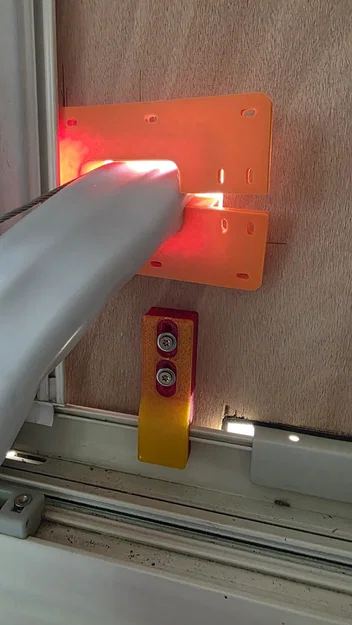 Kẹp giữ ống dẫn khí cho máy lạnh di động (Parametric - PortaSplit / Midea) - Image 3