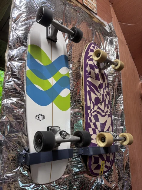 Giá treo ván trượt RÆVN Skateboard Wall Mount - Image 2