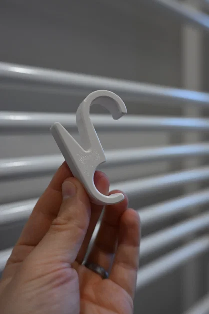 Móc treo/Giá đỡ gắn vào máy sưởi phòng tắm - Image 3