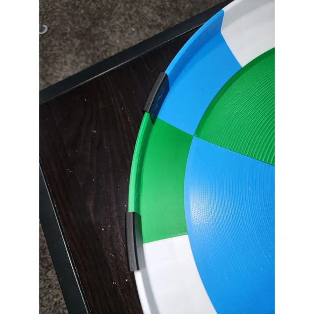 Kẹp gia cố và bộ phóng cho sân đấu Beyblade - Image 1