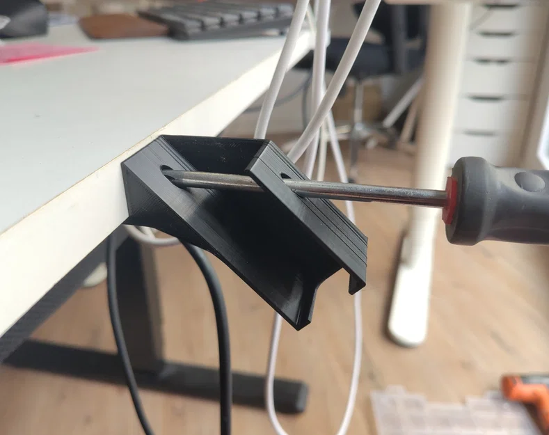Giá đỡ nghiêng 45° cho trạm cắm Wavlink (Wavlink Docking station 45° mount) - Image 4