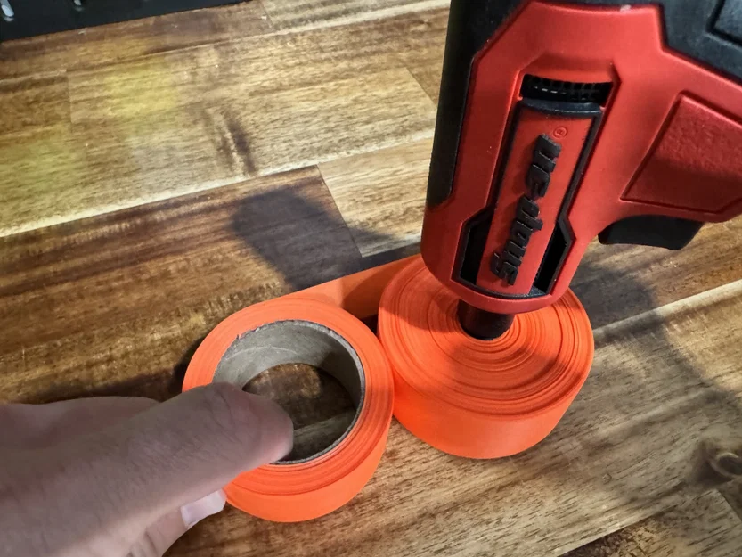 Trục quấn băng đánh dấu (Flagging tape spool) nhỏ gọn - Image 3