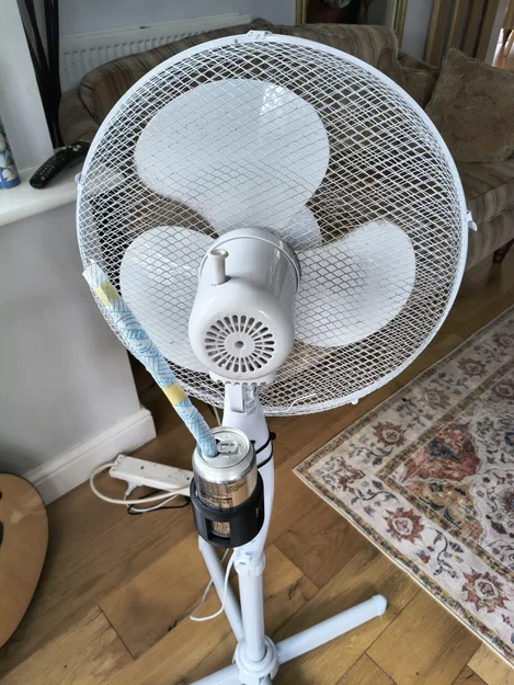 Giá đỡ bình nước cho quạt đứng giúp tăng hiệu quả làm mát - Image 4