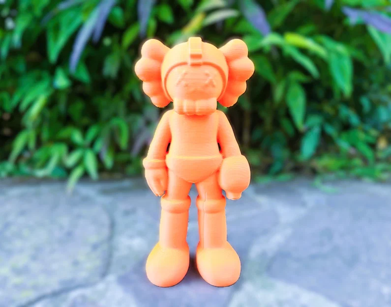 Mô hình art toy Kaws x Megaman (Rockman) in 3D độc đáo - Image 1