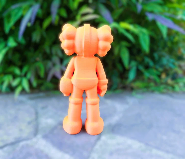 Mô hình art toy Kaws x Megaman (Rockman) in 3D độc đáo - Image 2