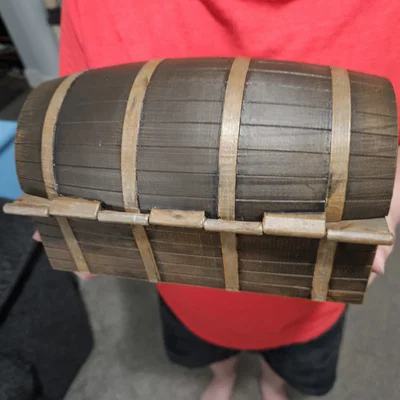 Rương báu vật Treasure Chest với thiết kế nắp thùng gỗ cực đẹp