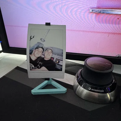 Giá đỡ ảnh Instax mini đa năng