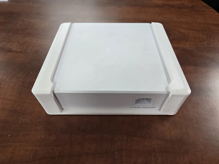 Giá treo VESA 100x100 cho Ubiquiti Switch Lite 16 (Tường / Dưới bàn) - Image 2