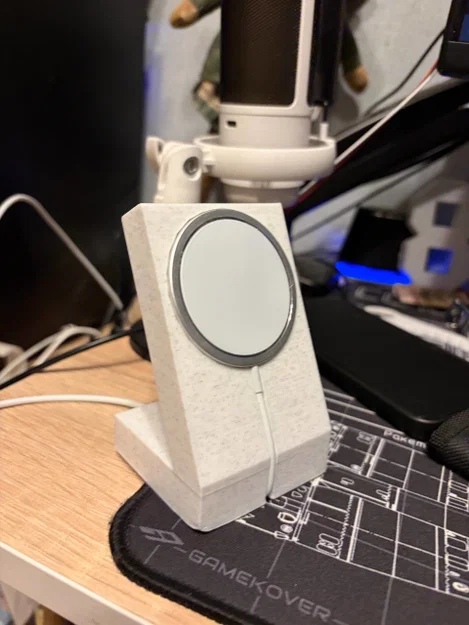Đế sạc Magsafe để bàn: Phụ kiện in 3D gọn gàng, tinh tế - Image 1