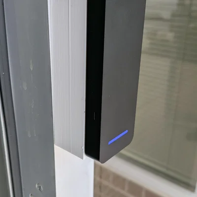 Giá treo tường cho Unifi RetroFit Reader (Wall mount)