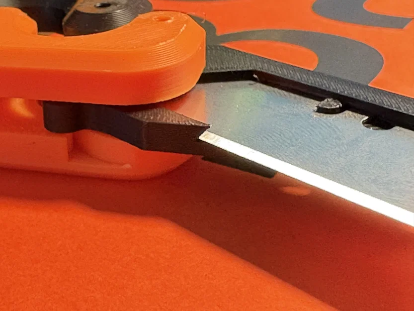 Sidewinder Flip Blade có khóa (mở trong 0.25 giây) - Image 13