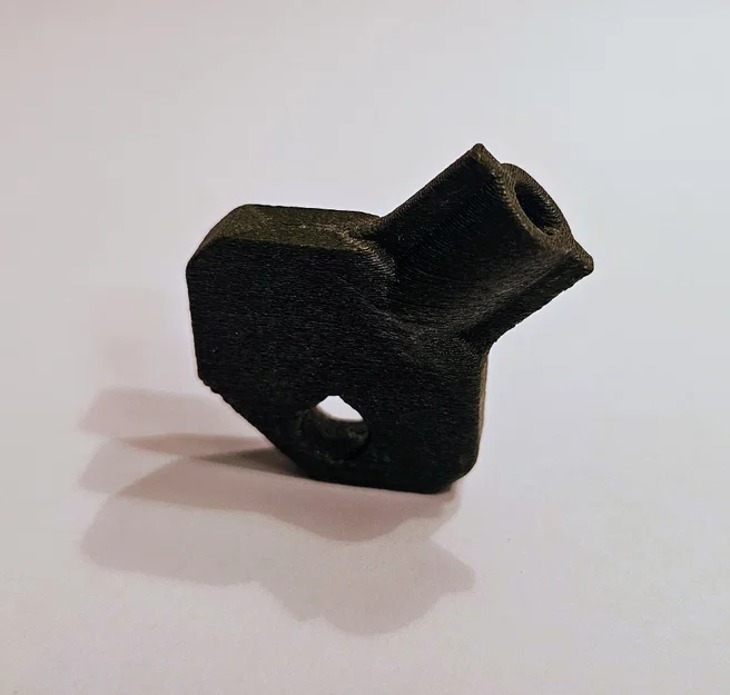 Chìa khóa tủ (Cabinet Key) - Image 1