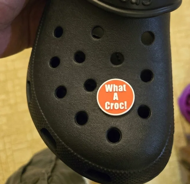 Phụ kiện trang trí dép Jibbitz "What A Croc!" in 3D cực chất - Image 2