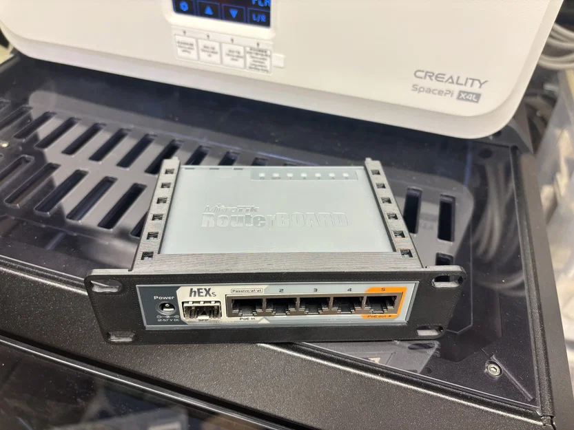 Giá đỡ rack 1U 6-inch cho MikroTik hEX S - Image 10
