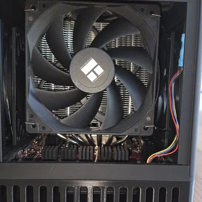 Case mát & êm cho Sixunited AXB35 chạy Ryzen AI Max+ 395
