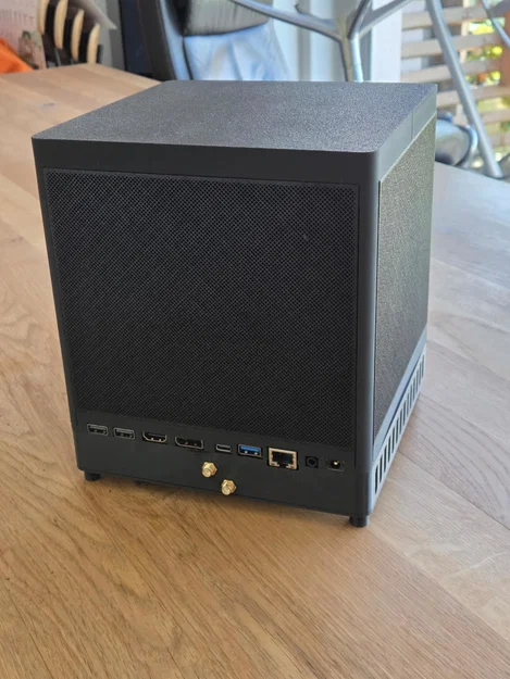Case mát & êm cho Sixunited AXB35 chạy Ryzen AI Max+ 395 - Image 5