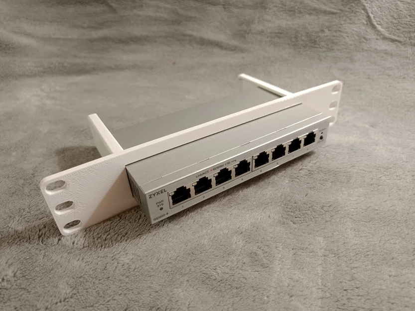 Zyxel GS1200-8 Rackmount 10 inch 1U - Image 4